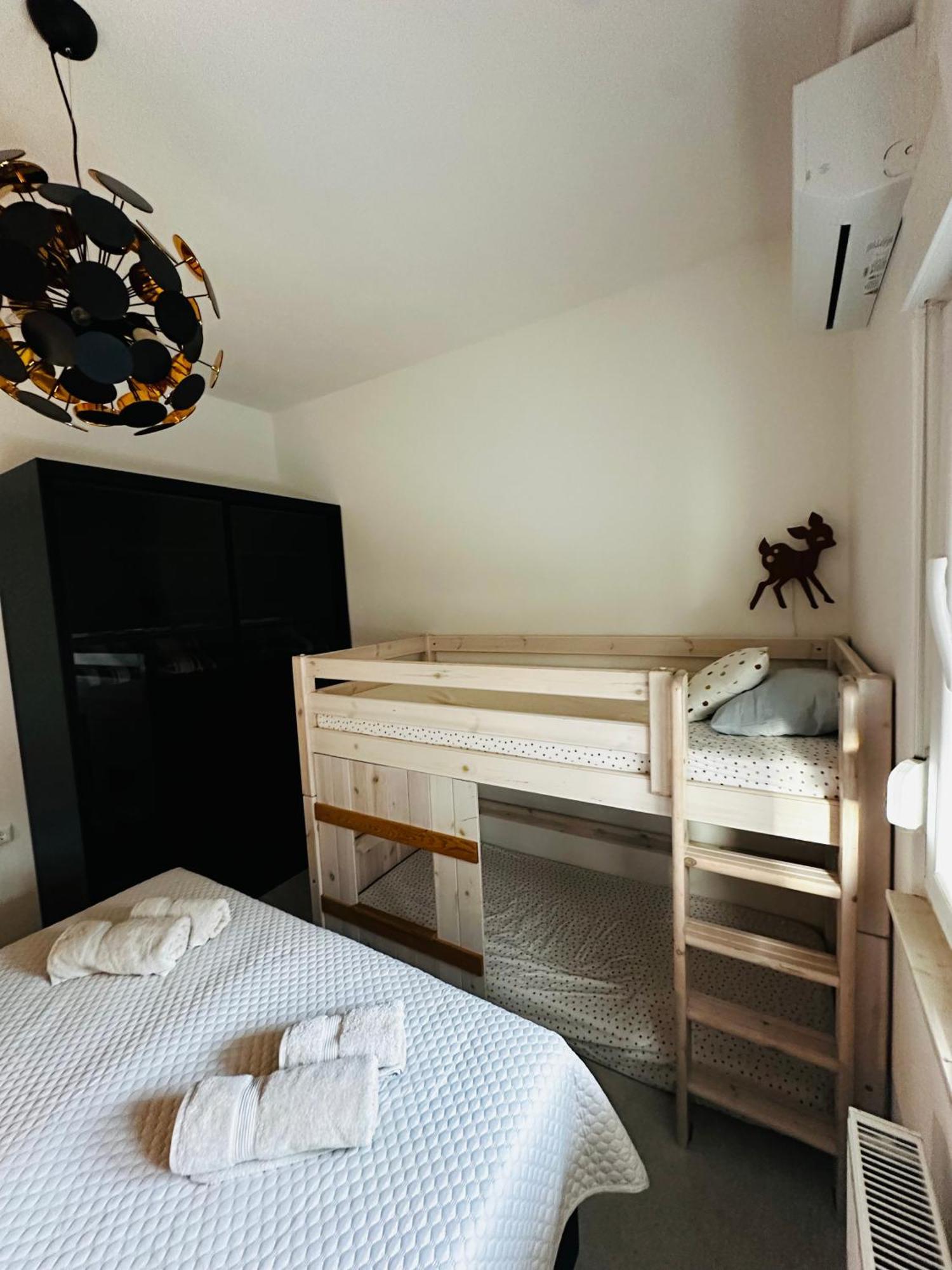 Apartments Zora טרוגיר מראה חיצוני תמונה