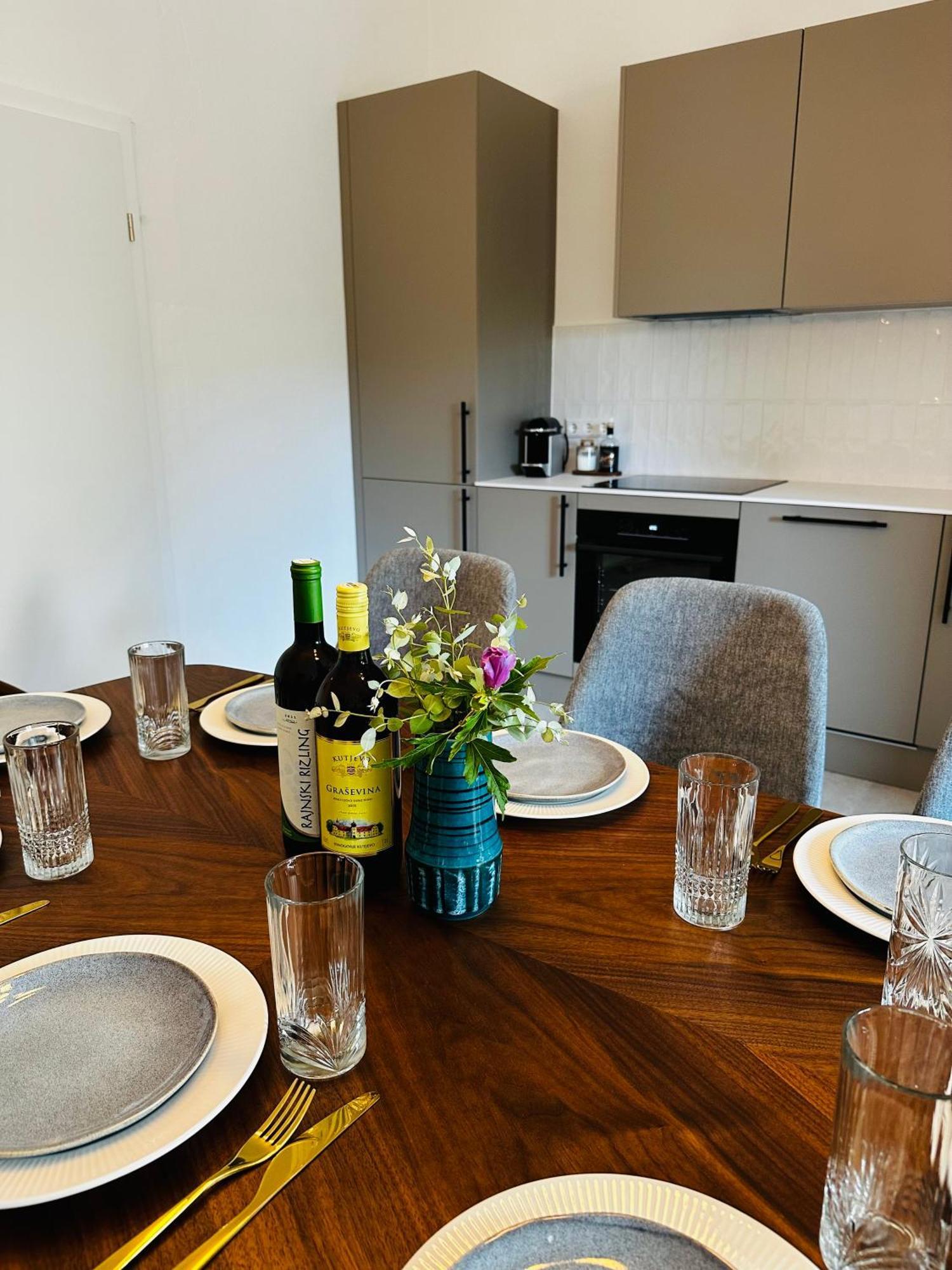 Apartments Zora טרוגיר מראה חיצוני תמונה